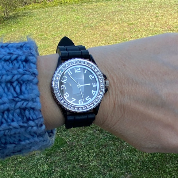 Geneva Platinum women’s watch black rubber band with crystal accents - Picture 2 of 13